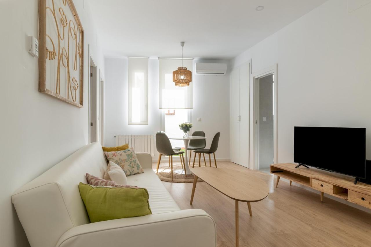 2 Bedrooms 2 Bathrooms Furnished - Retiro - Refurbished - Mintystay Madrid Luaran gambar